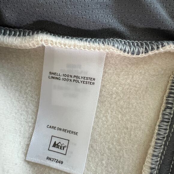 REI Zip Front Vest Women's Size Small Off White Fleece Zip Pockets - Picture 7 of 8